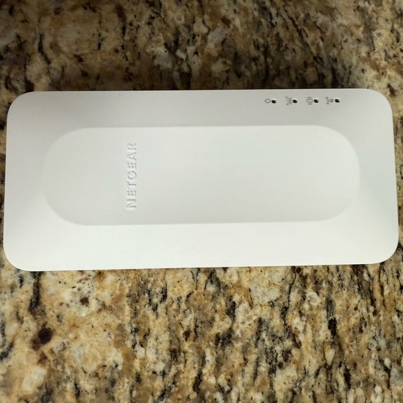 Netgear WiFi extender - Picture 4 of 8